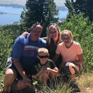 Meet your Posher, Kelly